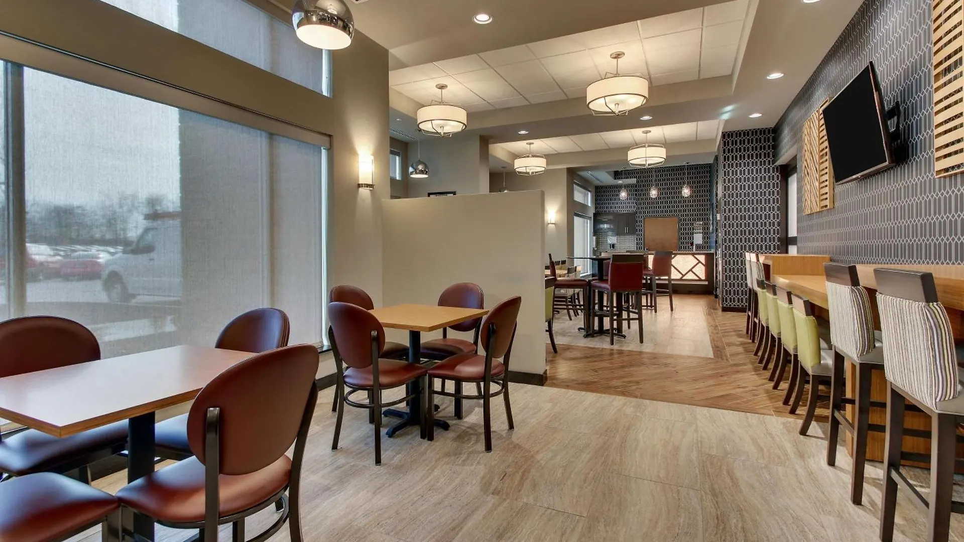 Drury Inn & Suites Columbus Polaris Hotel