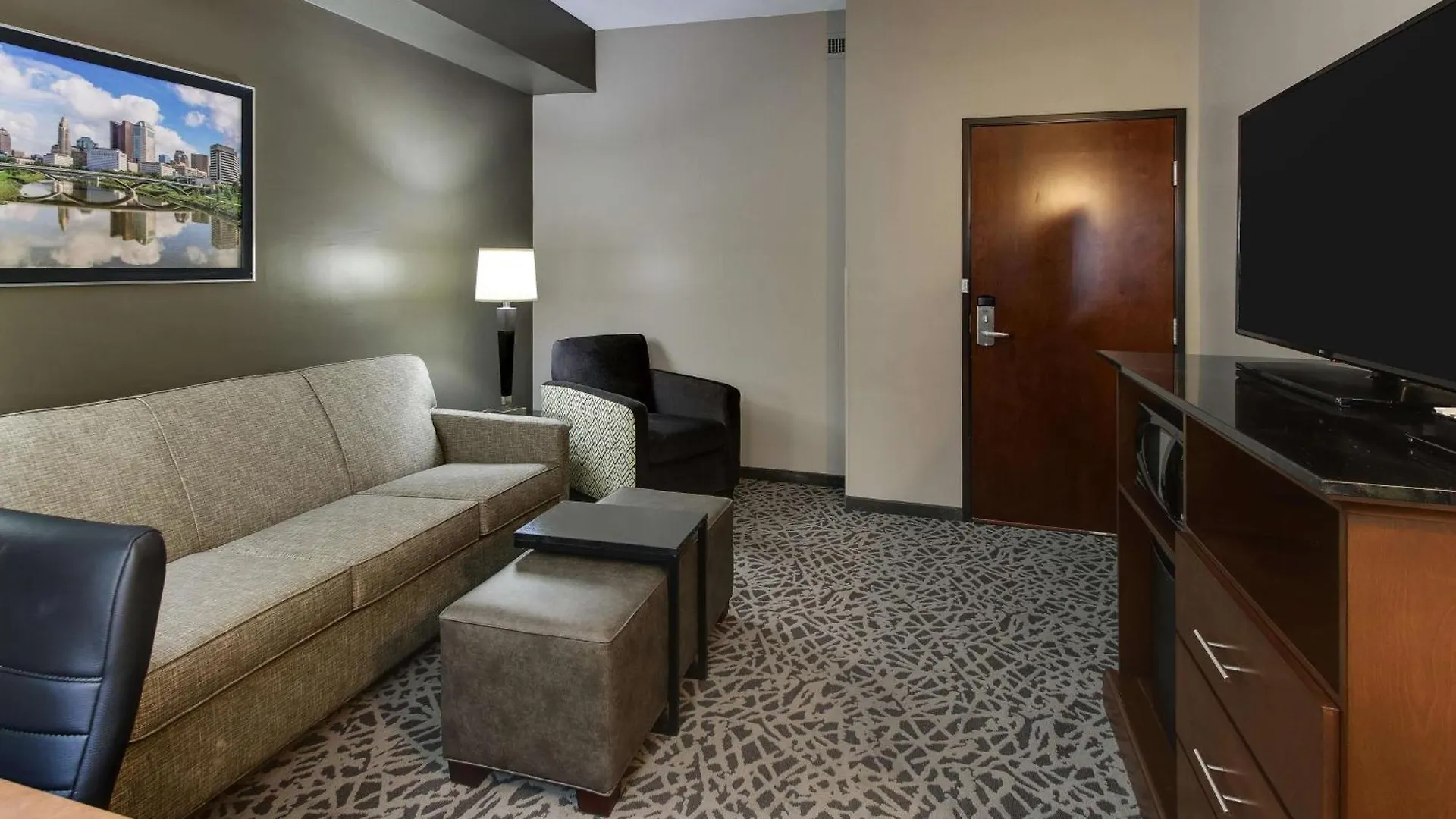 Drury Inn & Suites Columbus Polaris 3*,  United States